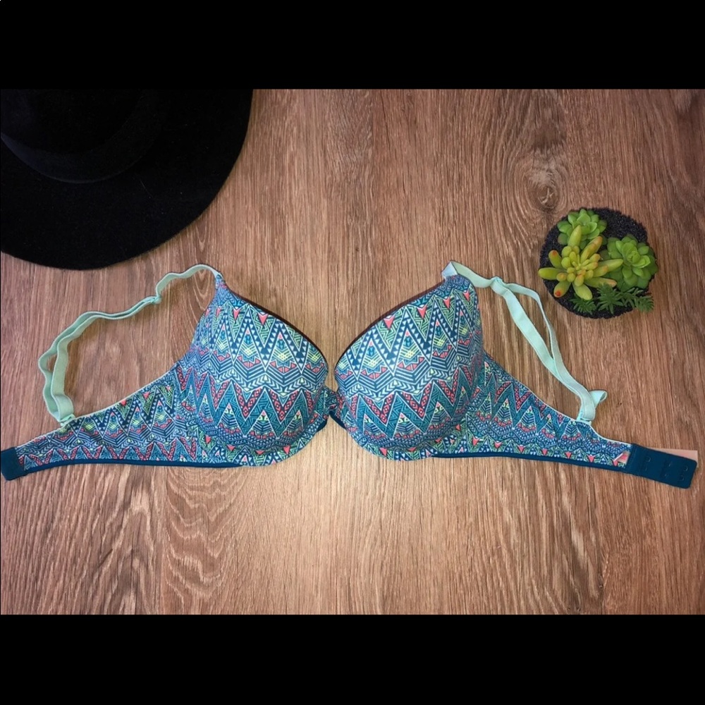 Victoria Secret bra - Picture 2 of 6